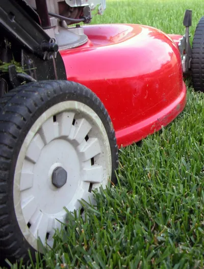 orleans-best-lawn-mowing